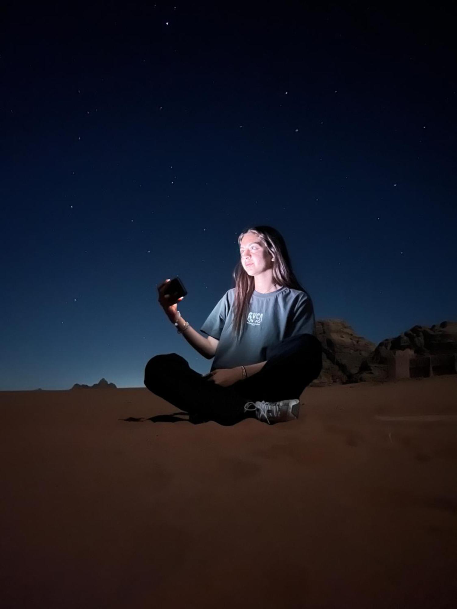 شقة Moon Magic Valley وادي رم المظهر الخارجي الصورة